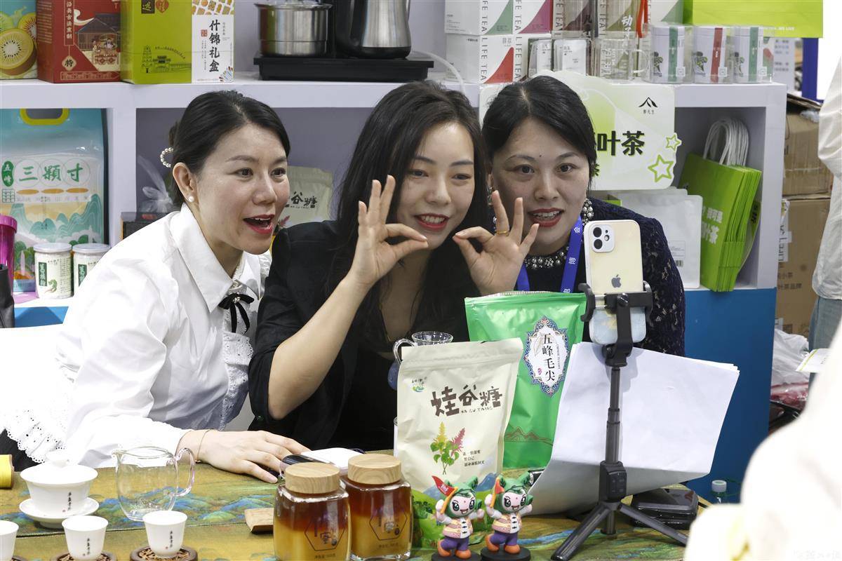 最火娱乐棋牌